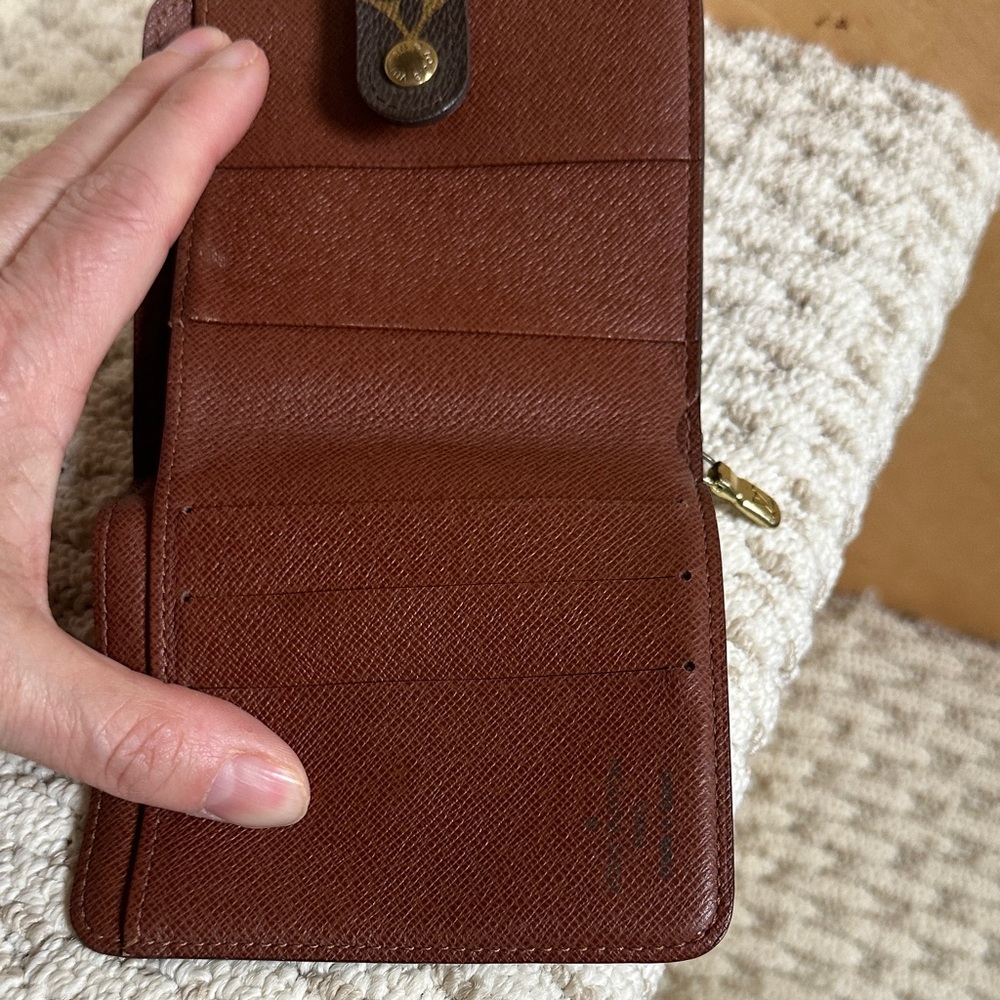 Vintage Louis Vuitton Bifold Wallet - Picture 14 of 16
